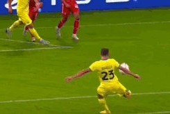 开云-VAR漏罚拜仁点球？马内：不用手挡球，我就躺医院了！