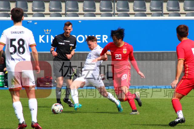 1691339851770053868.png 李贤成在国奥队热身赛中.png